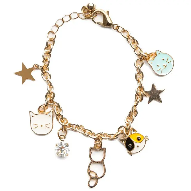 Adorable Cat Charm Bracelet With Playful Design 1
