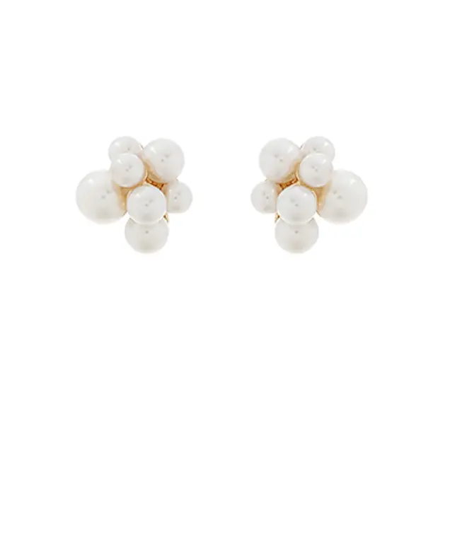 Cluster Pearl Stud Earrings 1
