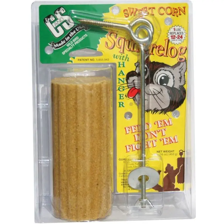 C&S Squirrelog Squirrel-Resistant Bird Feeder With Hanger 1