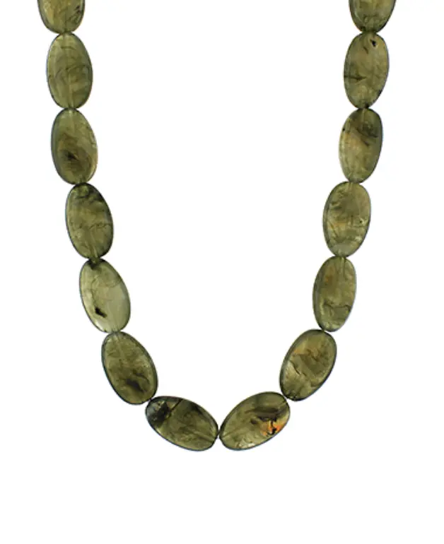 Green Acrylic Oval Pendant Necklace 1