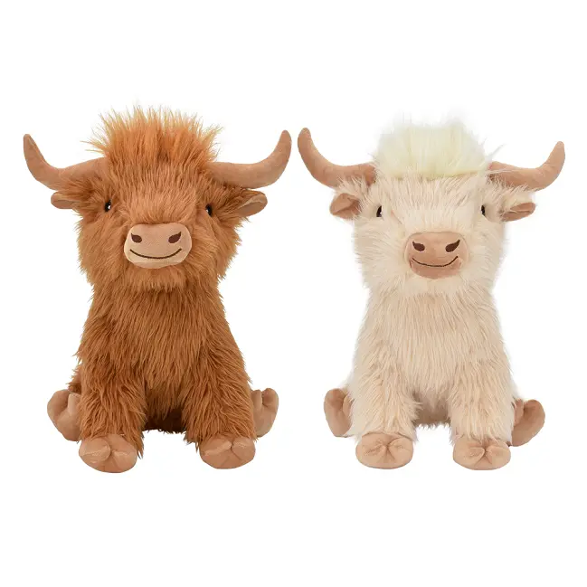Multipet Jumbo Highland Cow Squeaky Dog Toy – Plush Farm-Themed Chew Toy 1