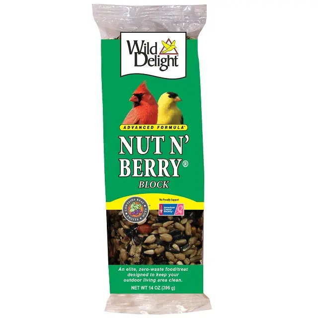 Wild Delight Nut ’N Berry Outdoor Bird Block – 13 Oz 1